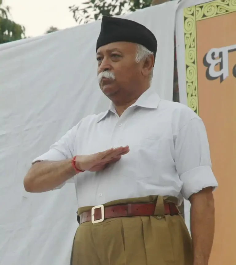 जेनरेशन जेड को मोहन भागवत का संदेश: परिवार से जुड़ो, संवाद ही समाधान